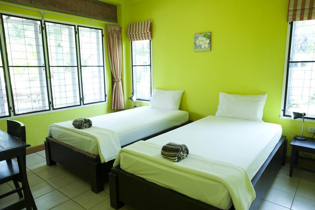 Sunshine Inn Resort Khao Lak Zimmer foto