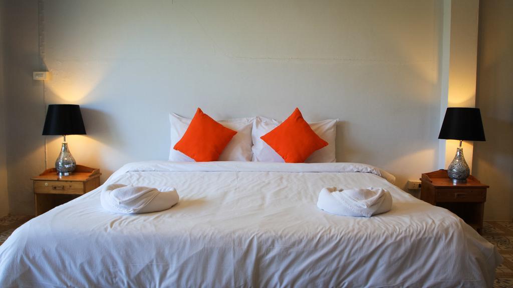 Sunshine Inn Resort Khao Lak Exterior foto