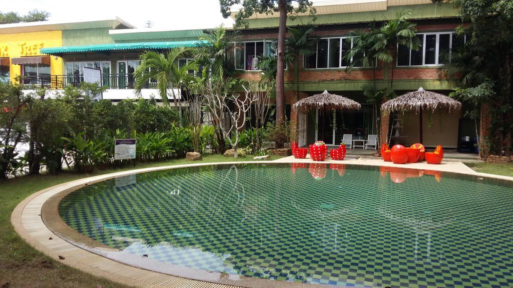 Sunshine Inn Resort Khao Lak Exterior foto
